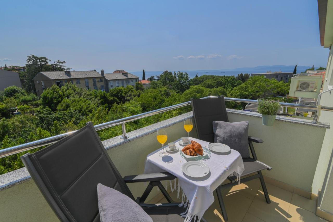 Apartman Iskra Apartment Rijeka Ngoại thất bức ảnh