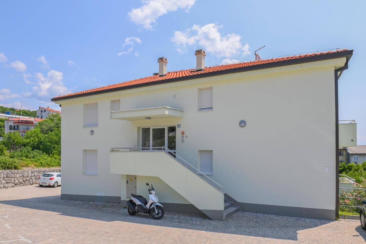 Apartman Iskra Apartment Rijeka Ngoại thất bức ảnh