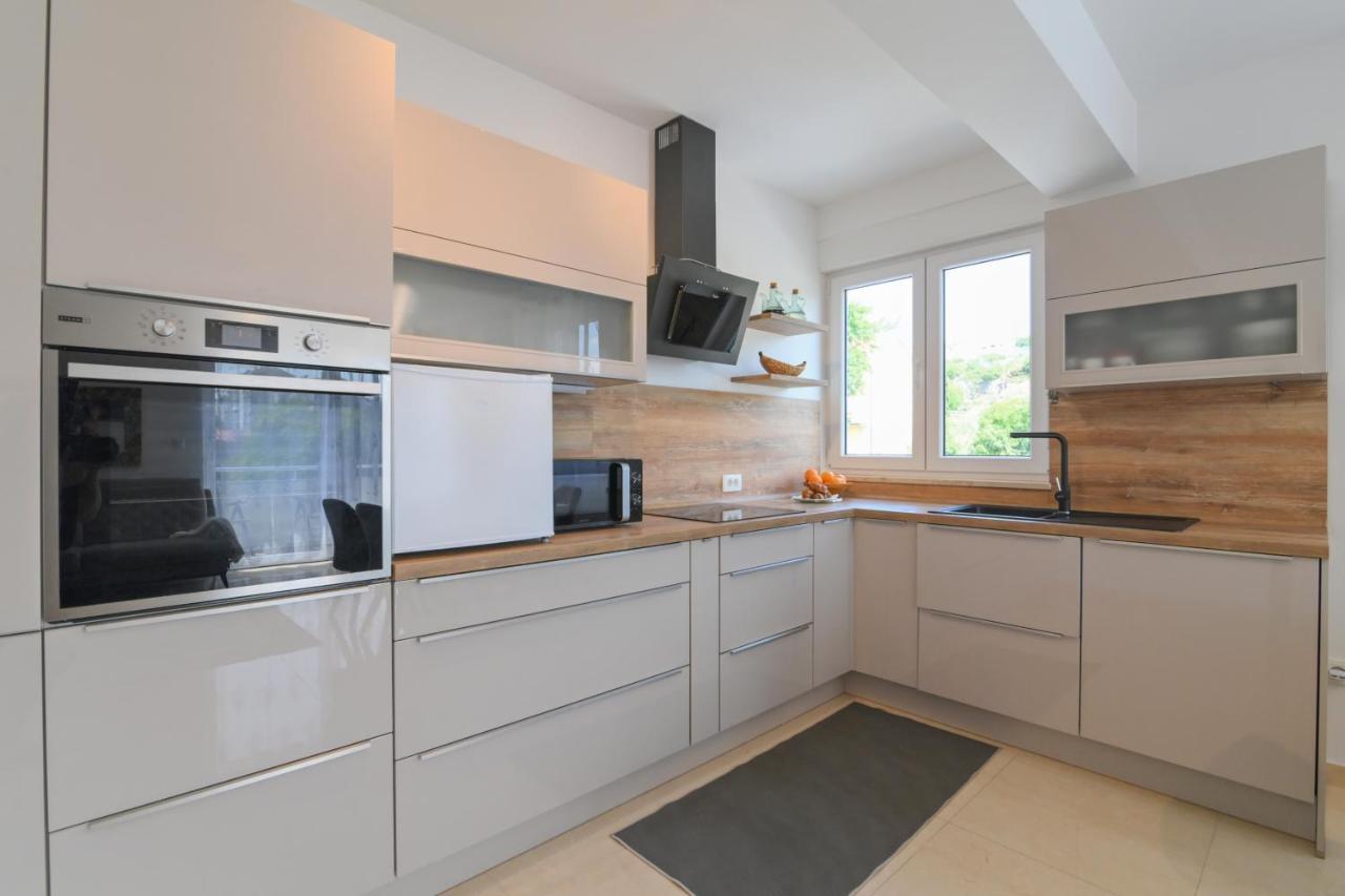 Apartman Iskra Apartment Rijeka Ngoại thất bức ảnh